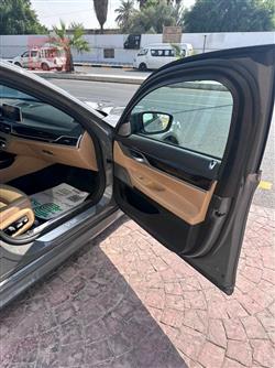 بي ام دبليو الفئة 7